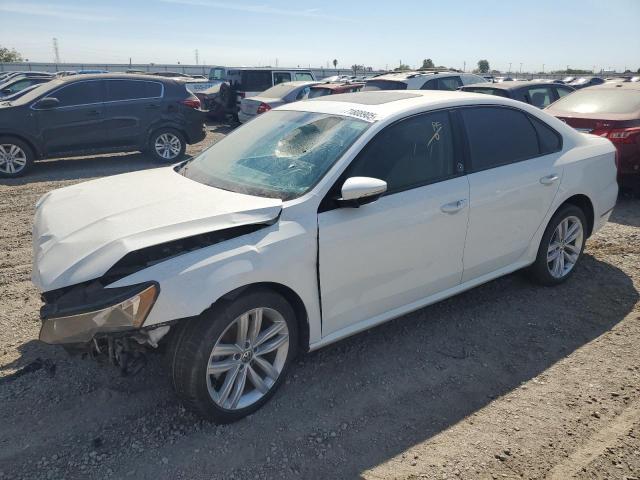  Salvage Volkswagen Passat