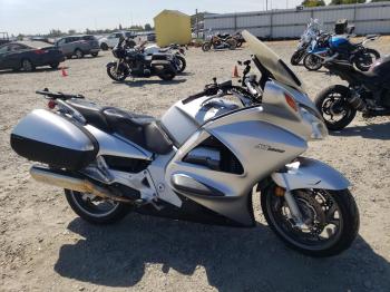  Salvage Honda St Cycle