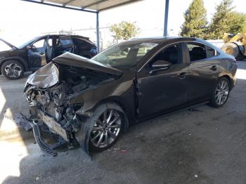  Salvage Mazda 3