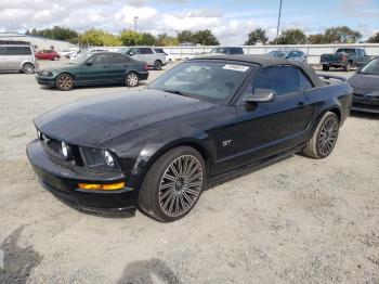  Salvage Ford Mustang