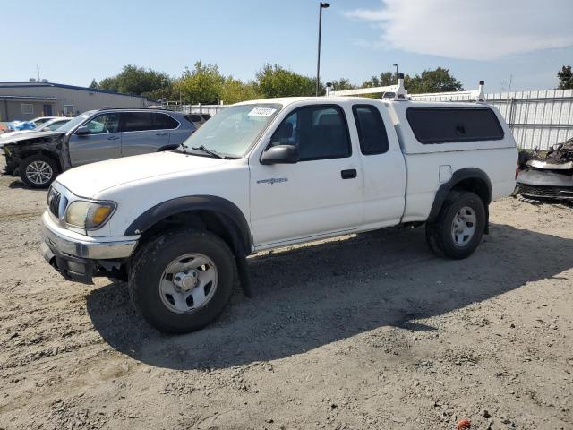  Salvage Toyota Tacoma