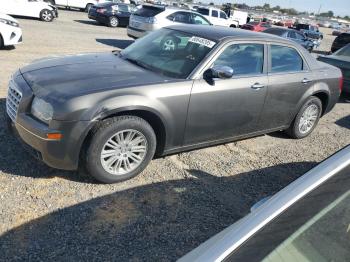  Salvage Chrysler 300