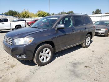  Salvage Toyota Highlander