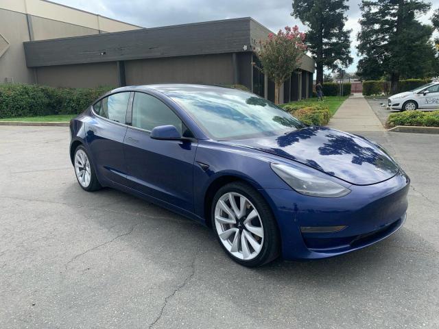  Salvage Tesl Model 3