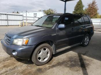  Salvage Toyota Highlander
