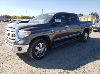  Salvage Toyt Tundra