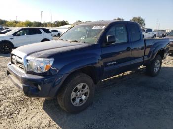  Salvage Toyota Tacoma