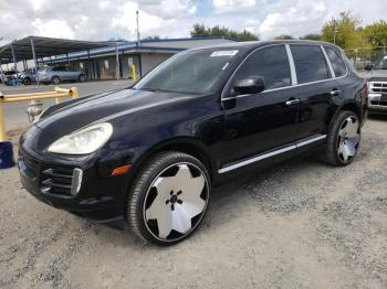 Salvage Porsche Cayenne