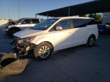  Salvage Kia Sedona
