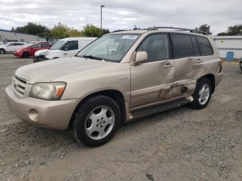  Salvage Toyota Highlander