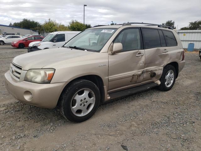  Salvage Toyota Highlander