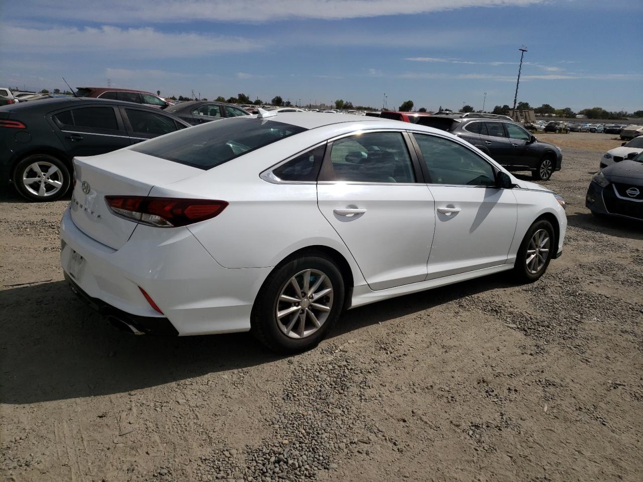 Hyundai SONATA Se Image 11