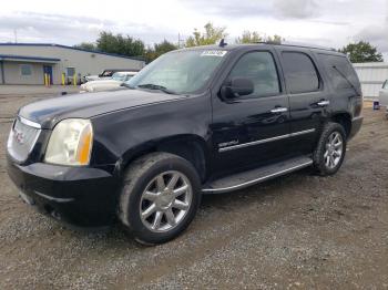  Salvage GMC Yukon