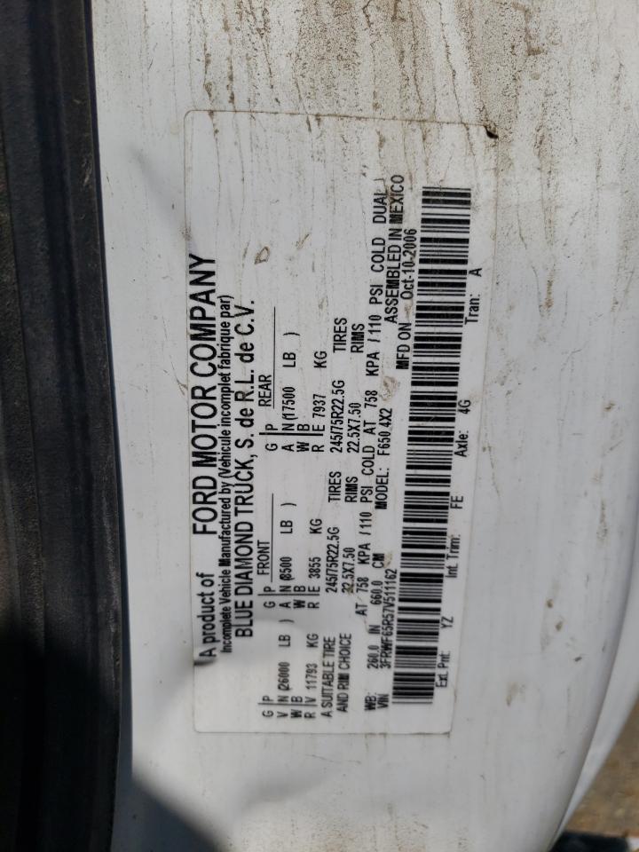 Ford F-650 Super Duty Image 2