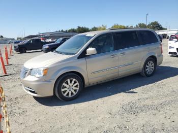  Salvage Chrysler Minivan