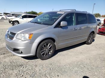  Salvage Dodge Caravan