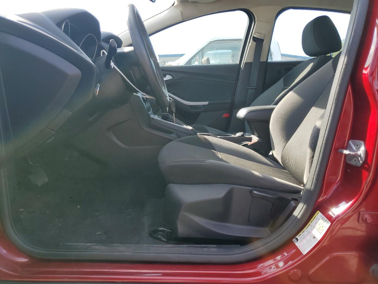 Ford Focus Se Image 8