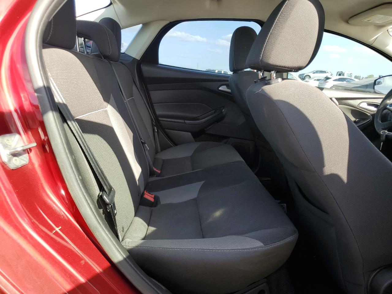 Ford Focus Se Image 4