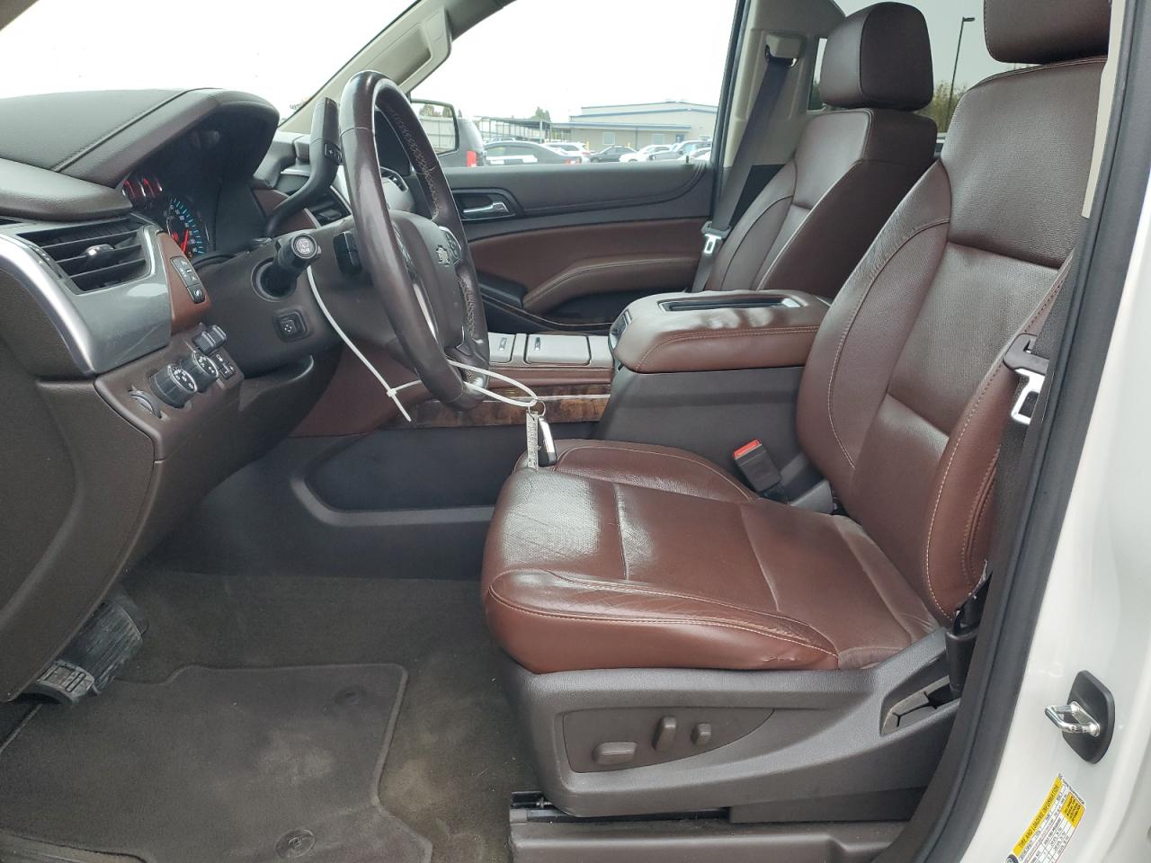 Chevrolet Tahoe K1500 Premier Image 8