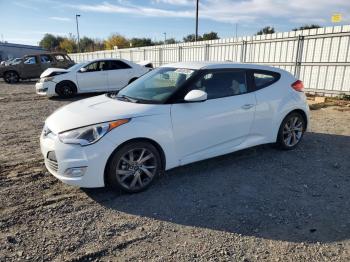  Salvage Hyundai VELOSTER
