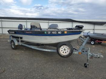  Salvage Tracker Boat