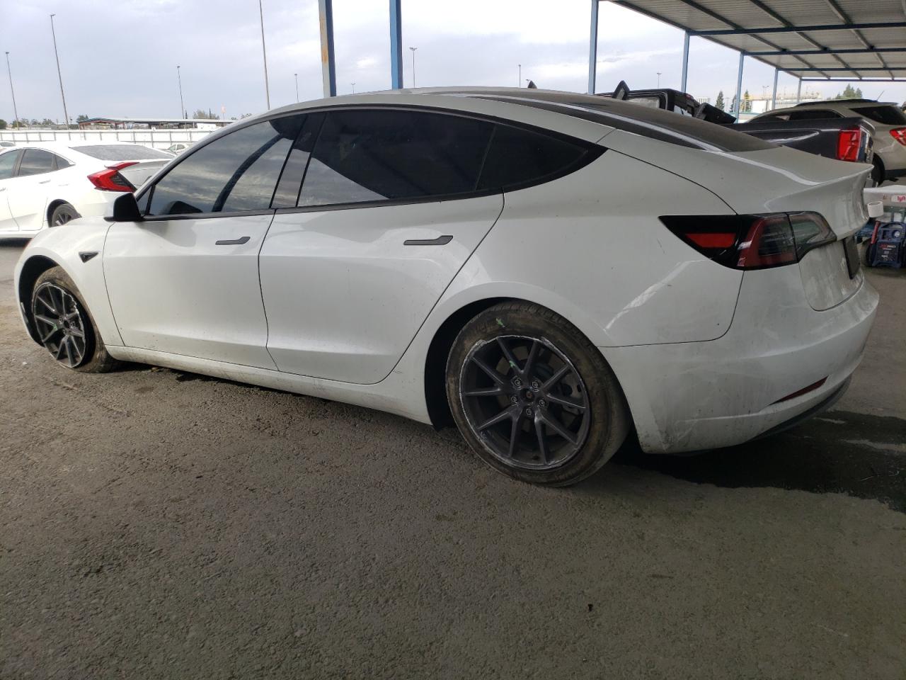 Tesla Model 3 Image 3