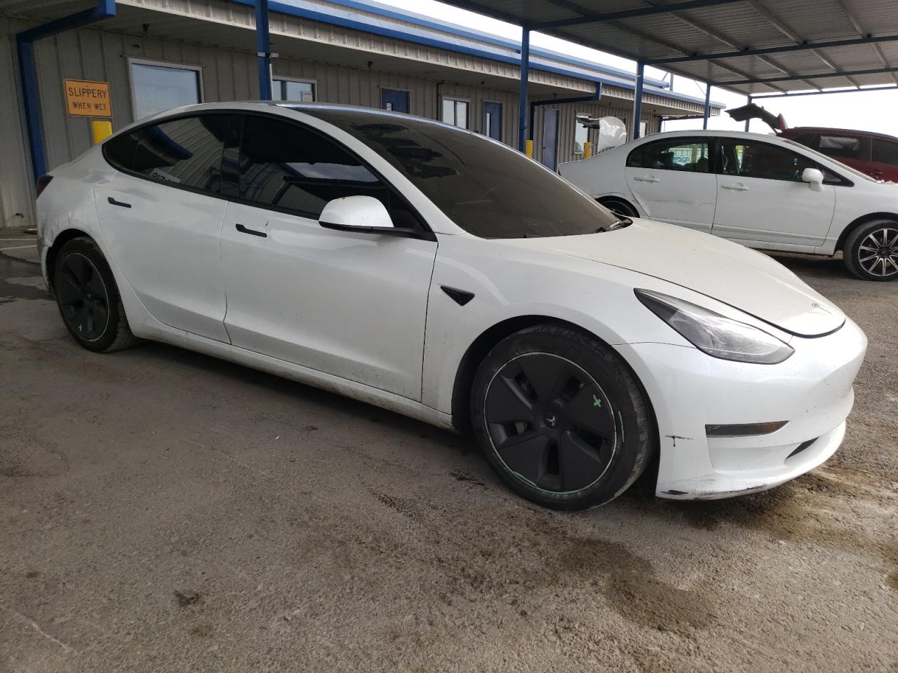 Tesla Model 3 Image 12
