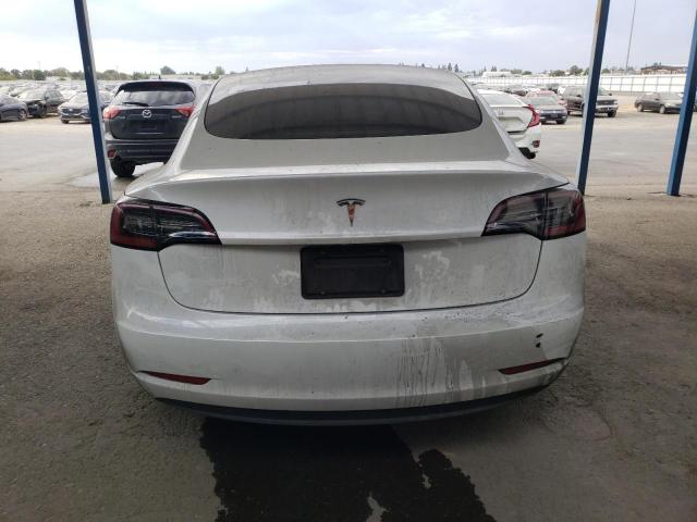 Tesla Model 3 Image 5