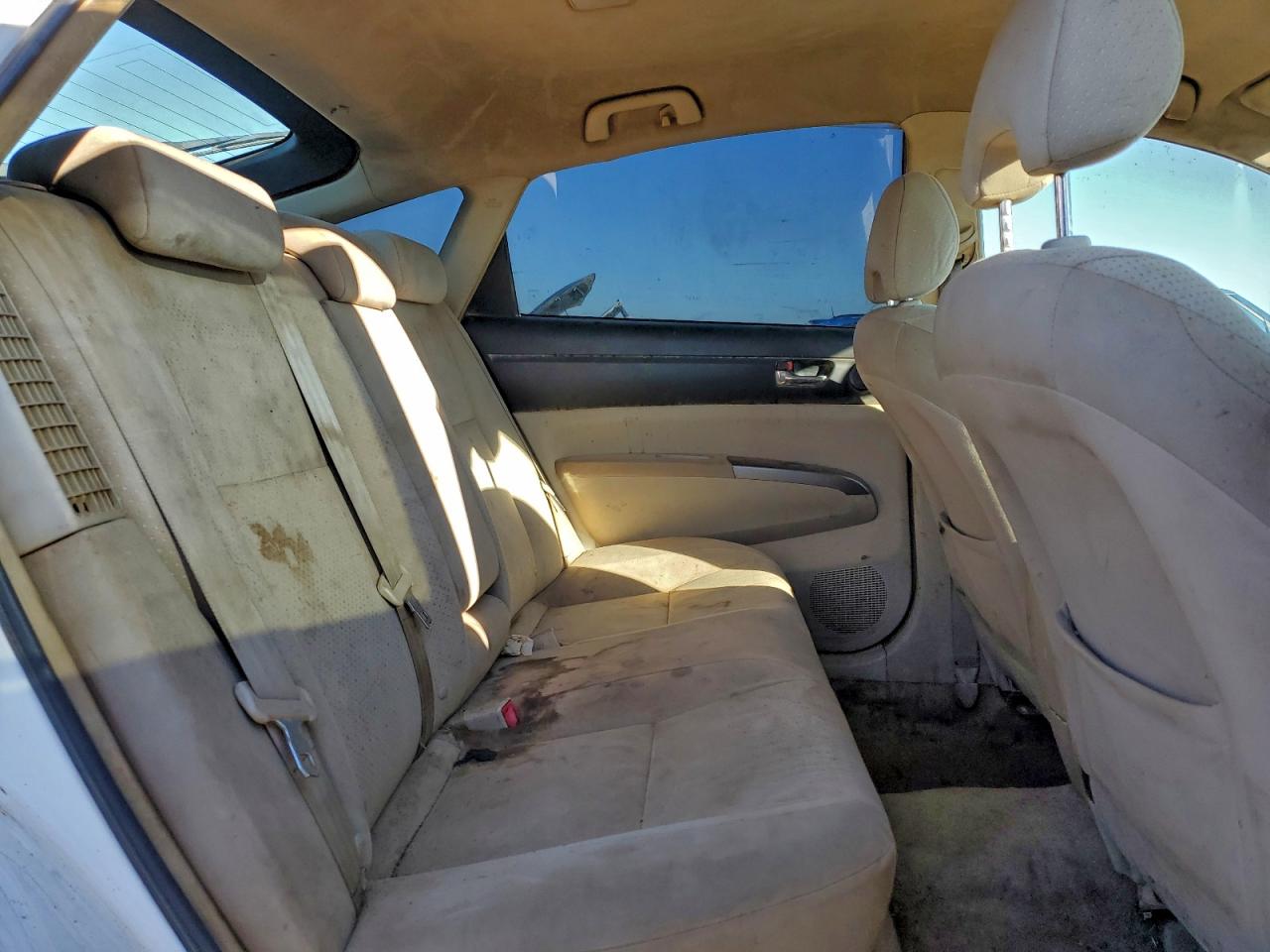 Toyota Prius Image 10