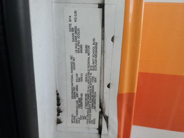 Chevrolet Express Image 2