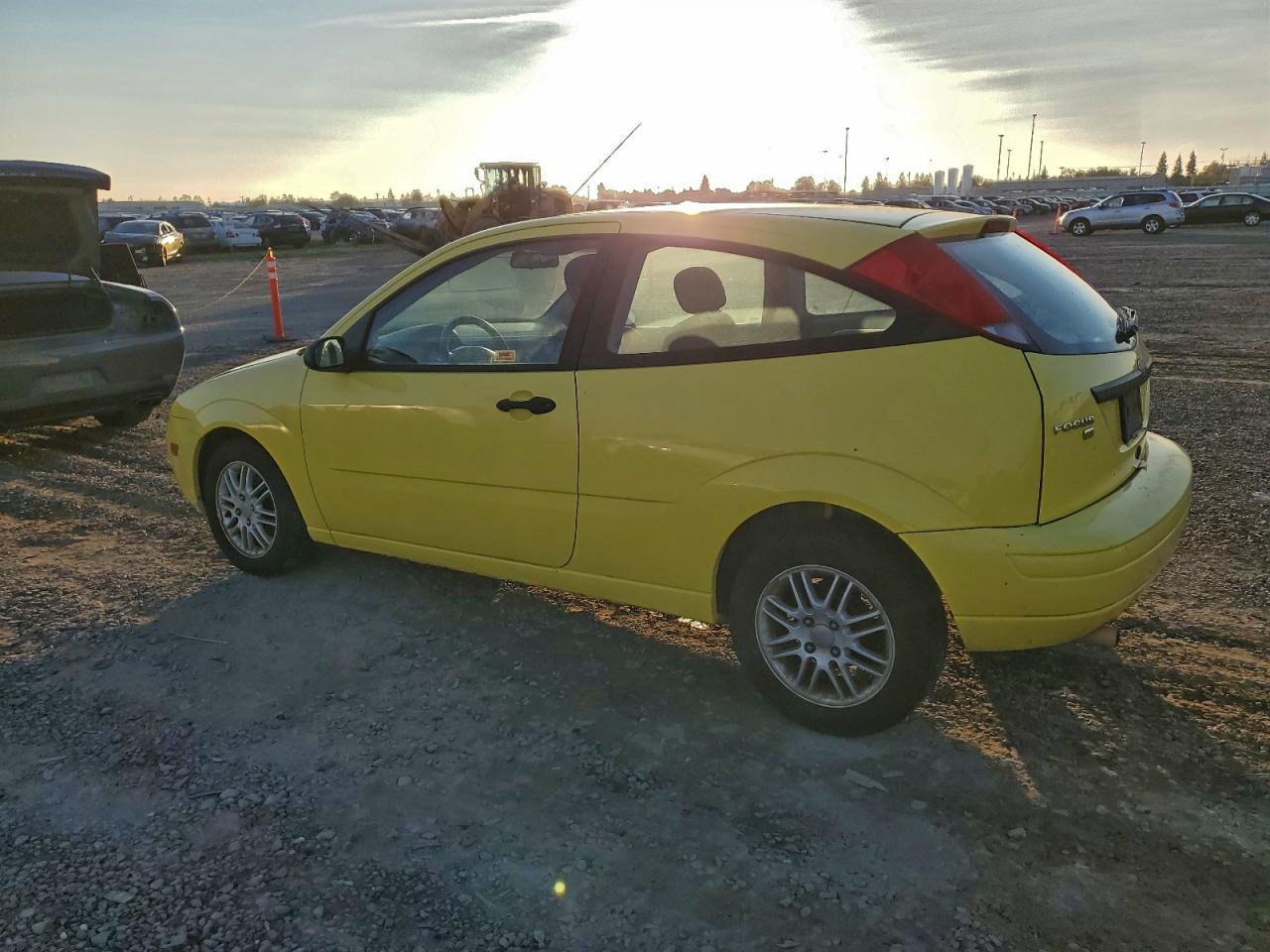 Ford Focus Zx3 Image 2