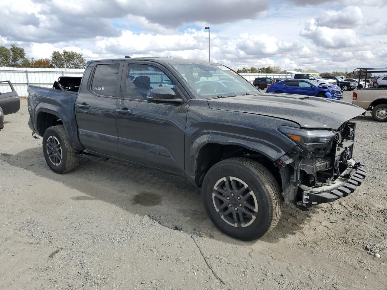 Toyota Tacoma Double Cab Image 10