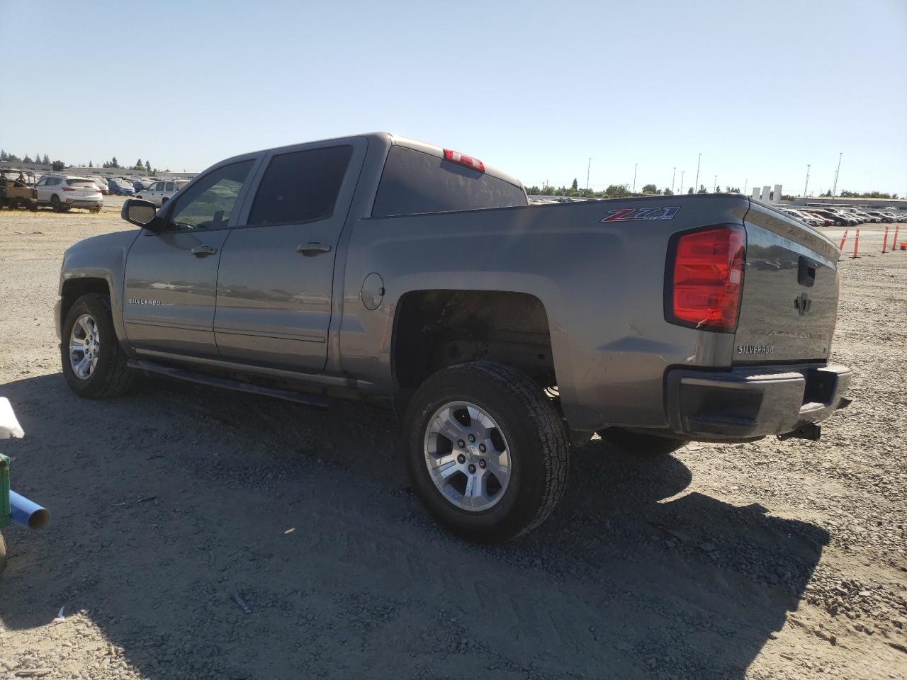 Chevrolet Silverado K1500 Lt Image 3