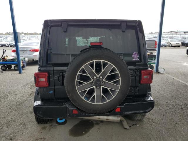 Jeep Wrangler Sahara 4xe Image 9