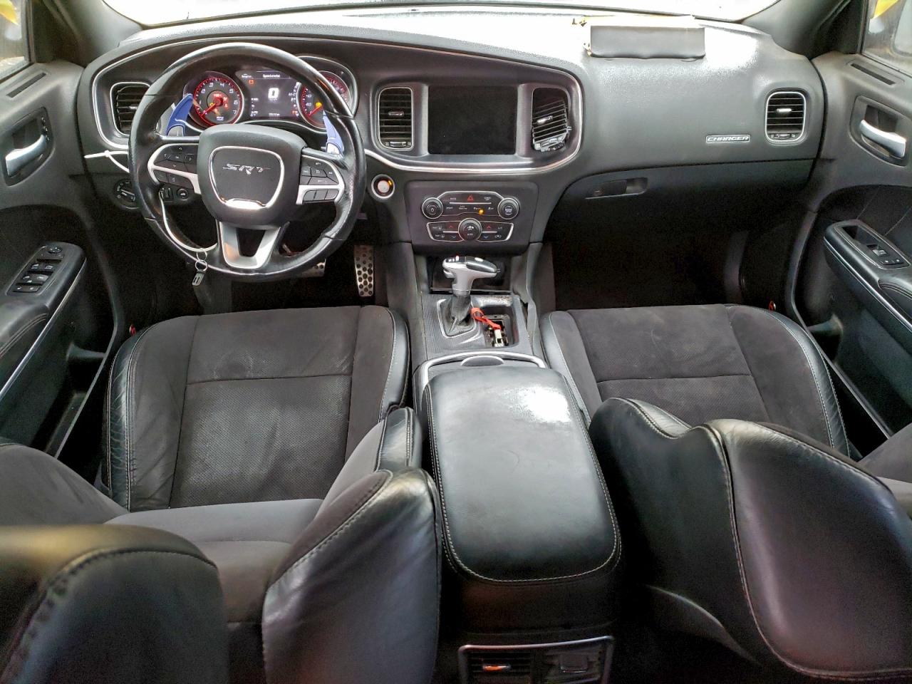 Dodge Charger R/t 392 Image 8