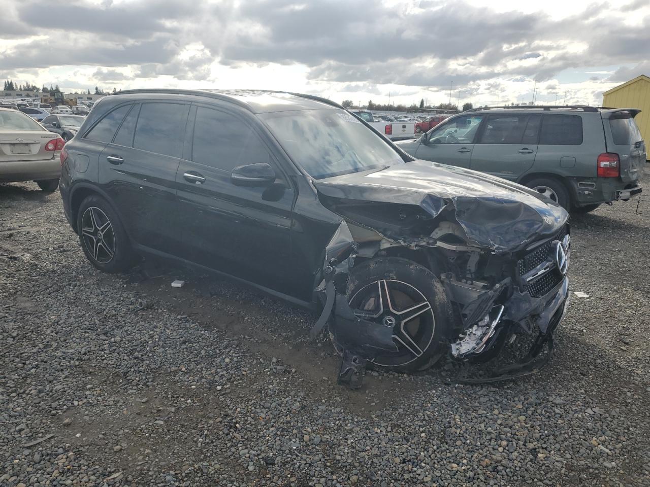 Mercedes-Benz GLC 300 4matic Image 2