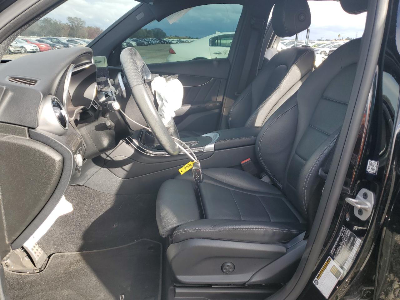 Mercedes-Benz GLC 300 4matic Image 3