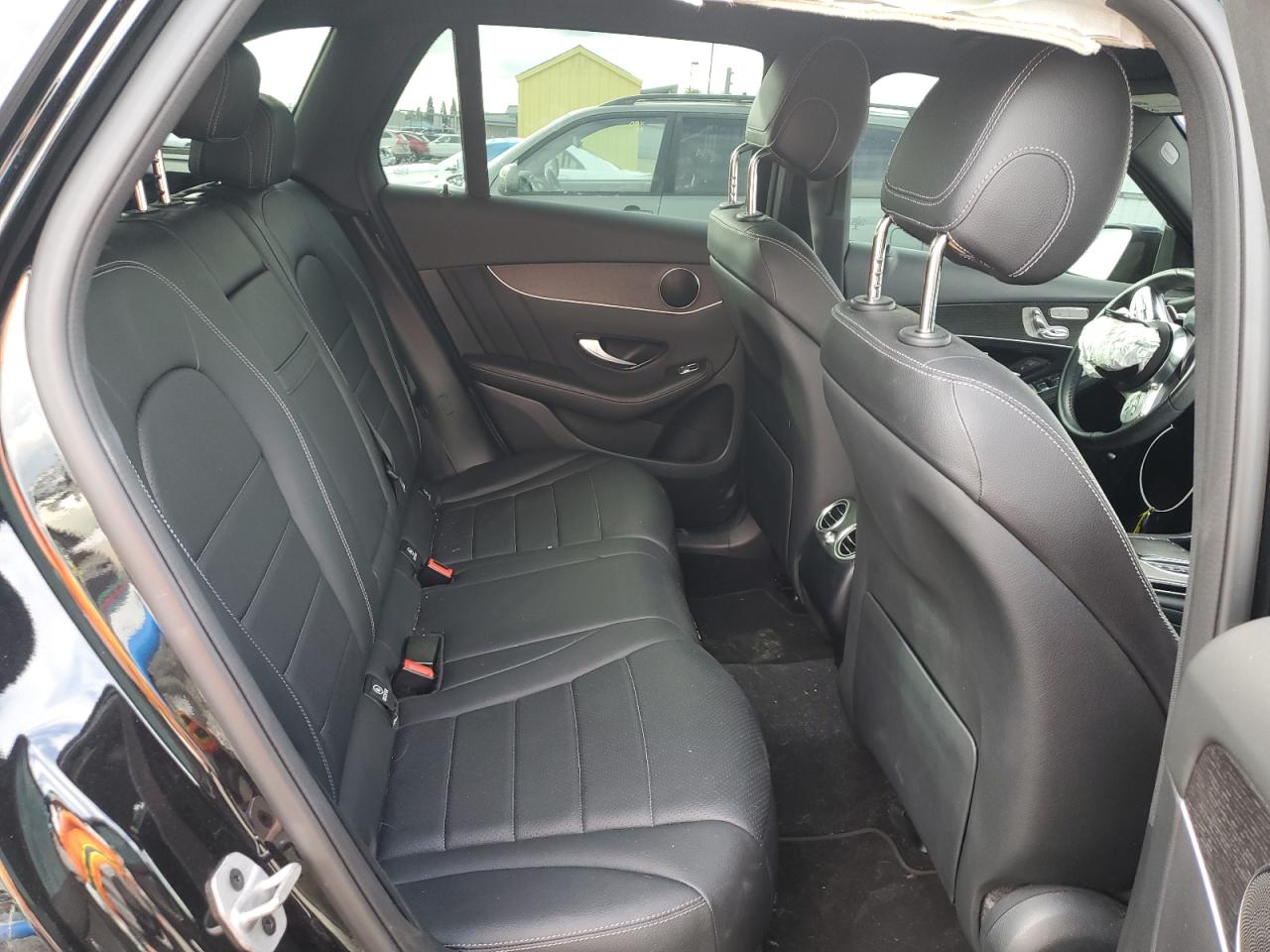 Mercedes-Benz GLC 300 4matic Image 12