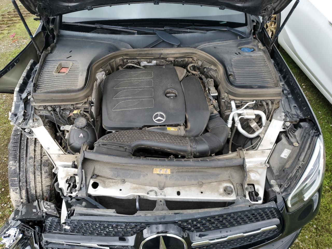 Mercedes-Benz GLC 300 4matic Image 11