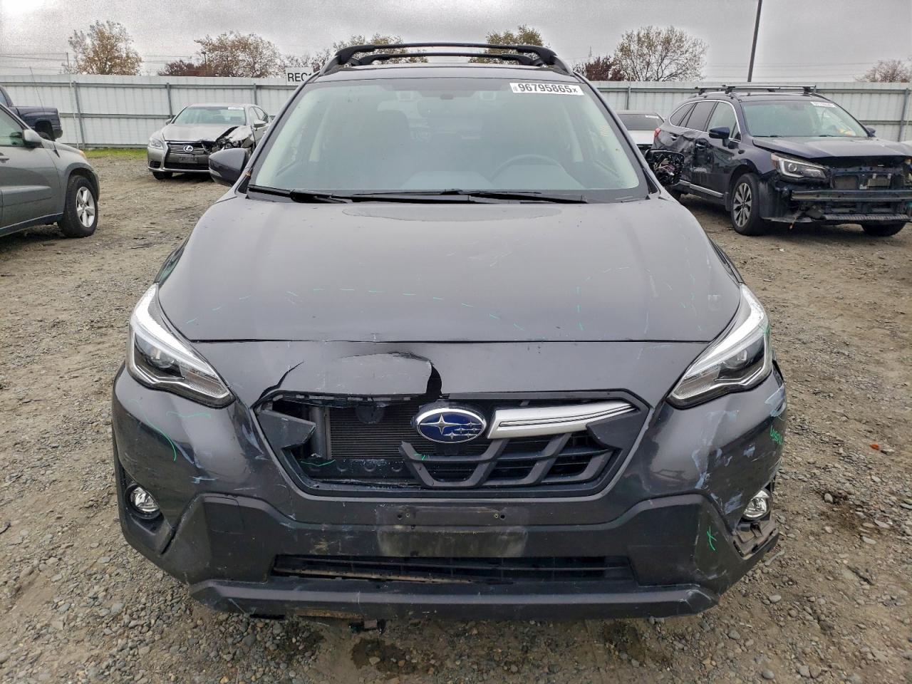 Subaru Crosstrek Limited Image 6