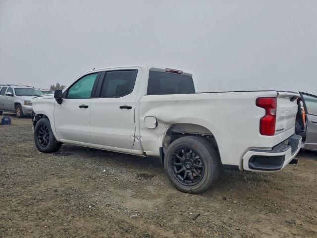 Chevrolet Silverado C1500 Custom Image 8