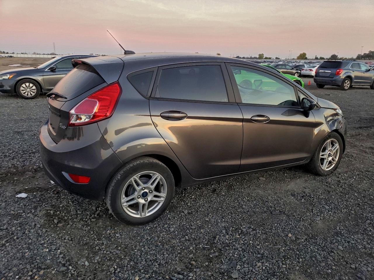 Ford Fiesta Se Image 5