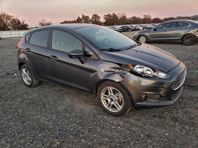 Ford Fiesta Se Image 6