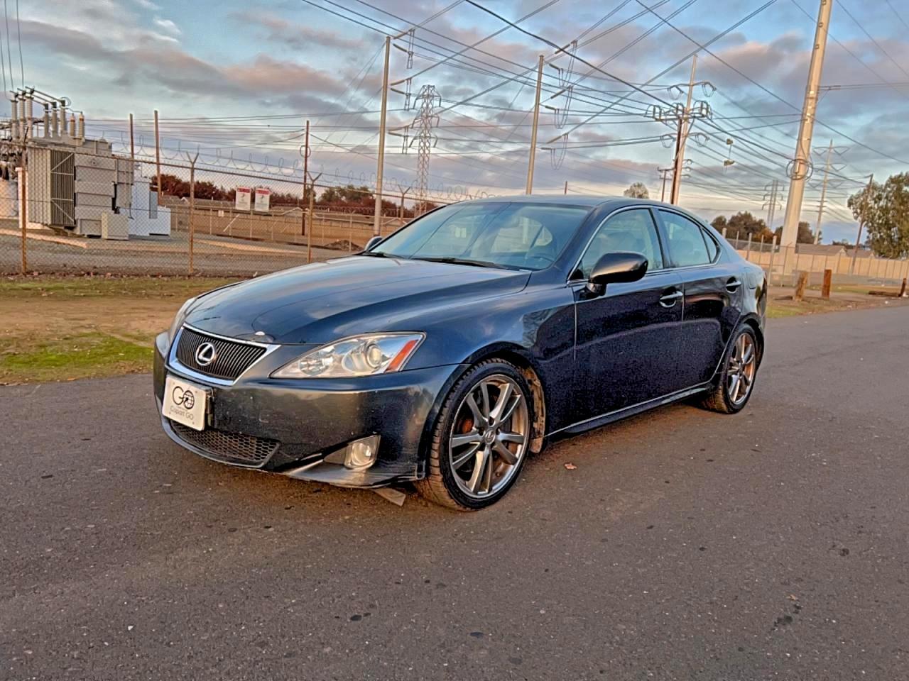 Lexus Is 350 Image 2