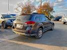 Subaru Outback 2.5i Image 8