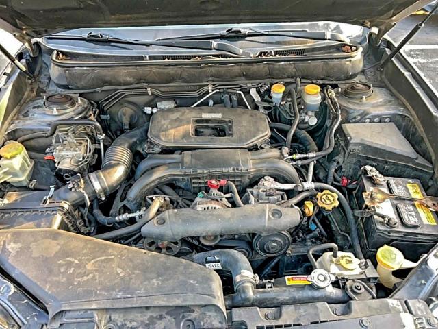 Subaru Outback 2.5i Image 4