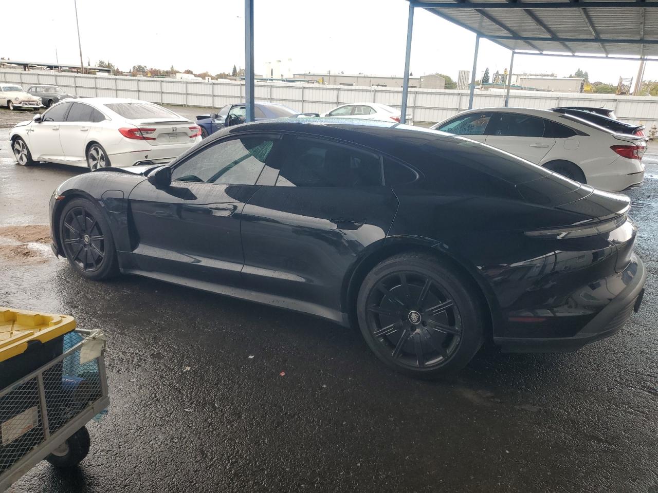 Porsche Taycan Image 10