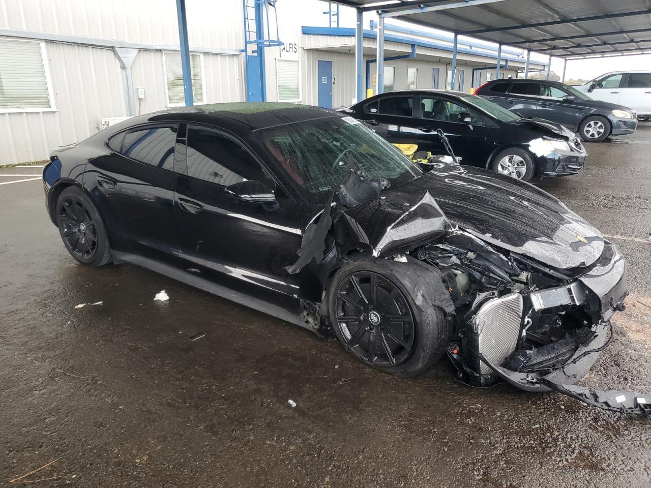 Porsche Taycan Image 8