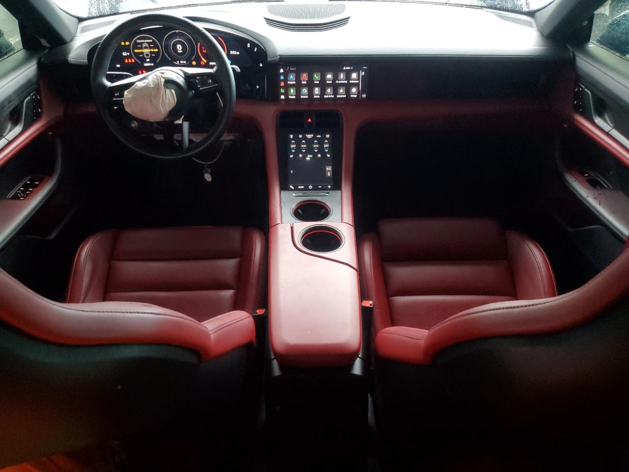 Porsche Taycan Image 7