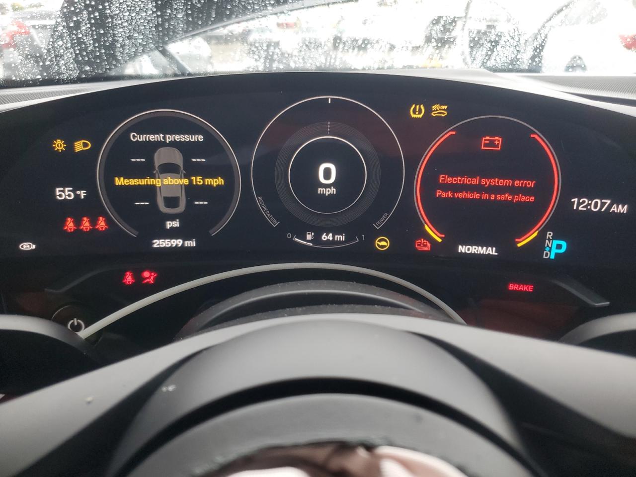 Porsche Taycan Image 3